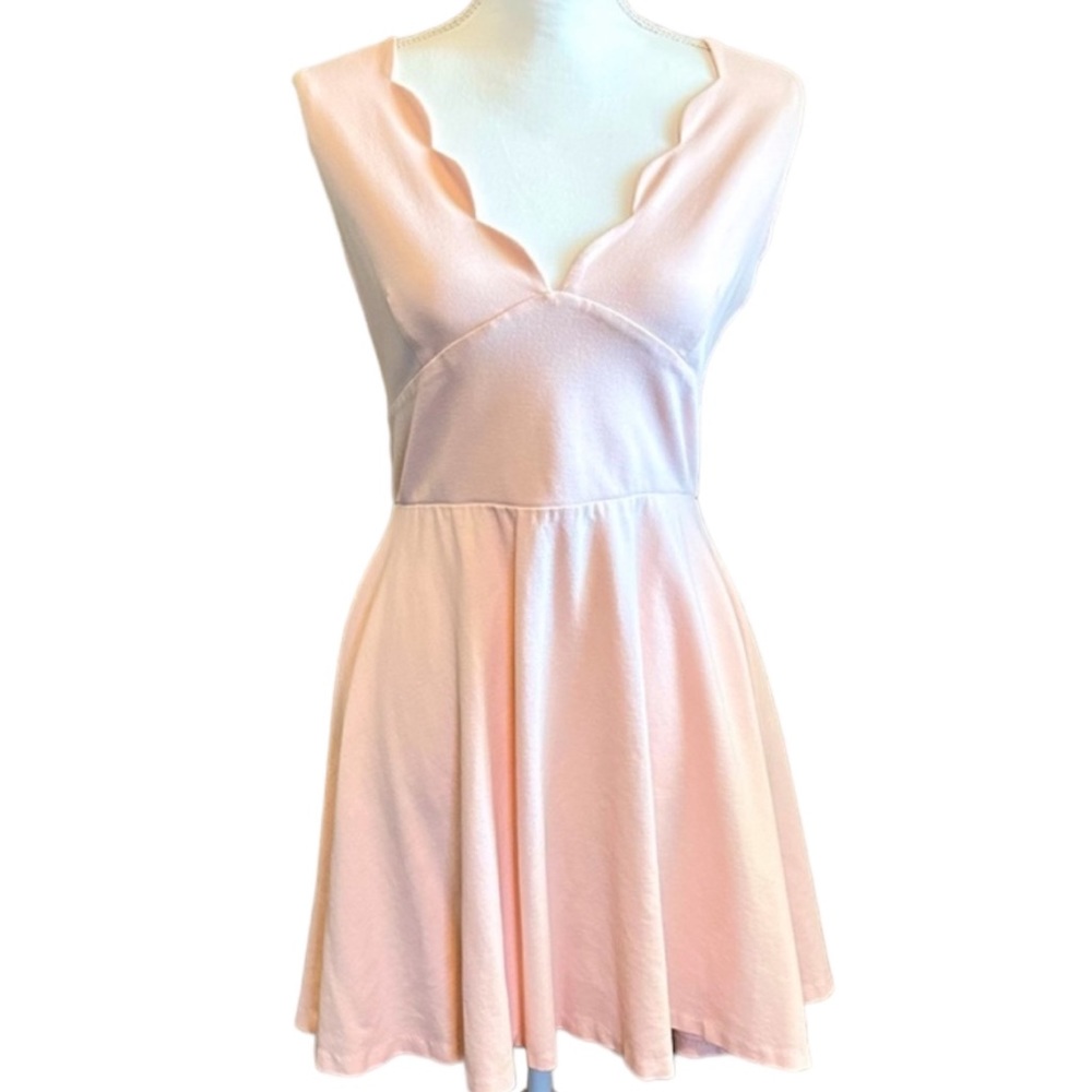 Love…ady Dress Sz L (runs small)